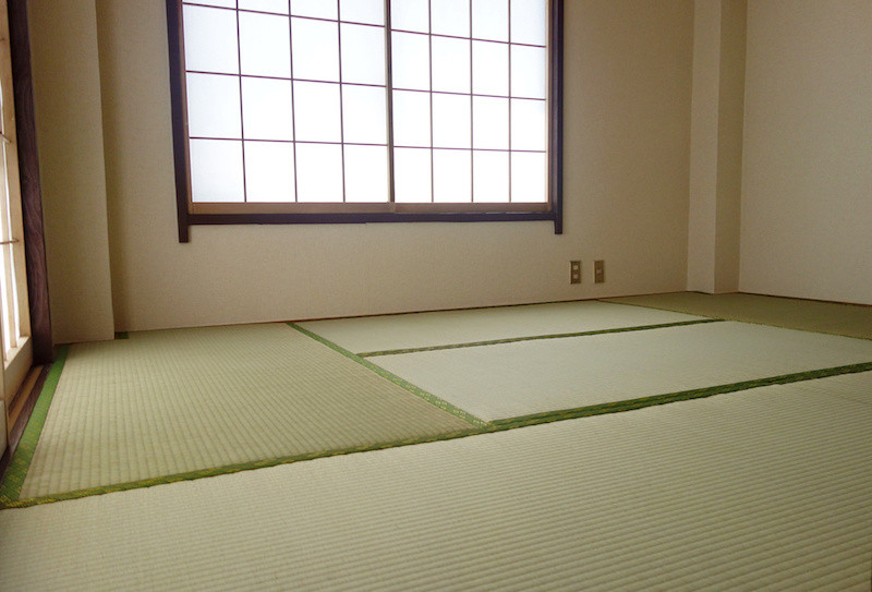 張り替えたばかりの綺麗な畳の部屋